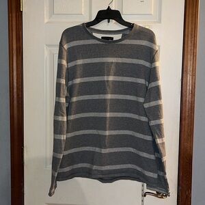 Banana republic-XL-gray&white striped-crewneck, thick, long sleeve T-shirt.